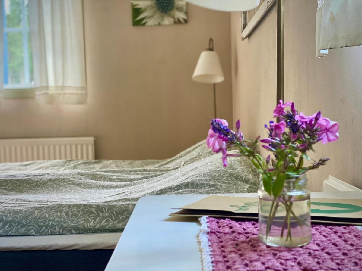 Ekologiska Fru Gran B&B I Tiveden Gardsjo Dış mekan fotoğraf